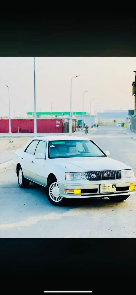راس ثور فلات موديل (2000)اصل كفاله عامه من الگص والضربه والنقل الجثه مكينه 3000ام الگلاص الاسود تبريد خلفي استيرن كهربأي ورقم جديد بصره بسمي *********** بصره الزبير السعر 115 وبيها مجال سيارة جديدة ومتعوب_ عليها معنى الكلمة ￼￼

نص مكتوب في الصور:
- 3 من 23
- كروب بيع كراون شاهينه ماجسته ملكه راس الثور $
- صدوقي صباح ٠ ١ ي ٠