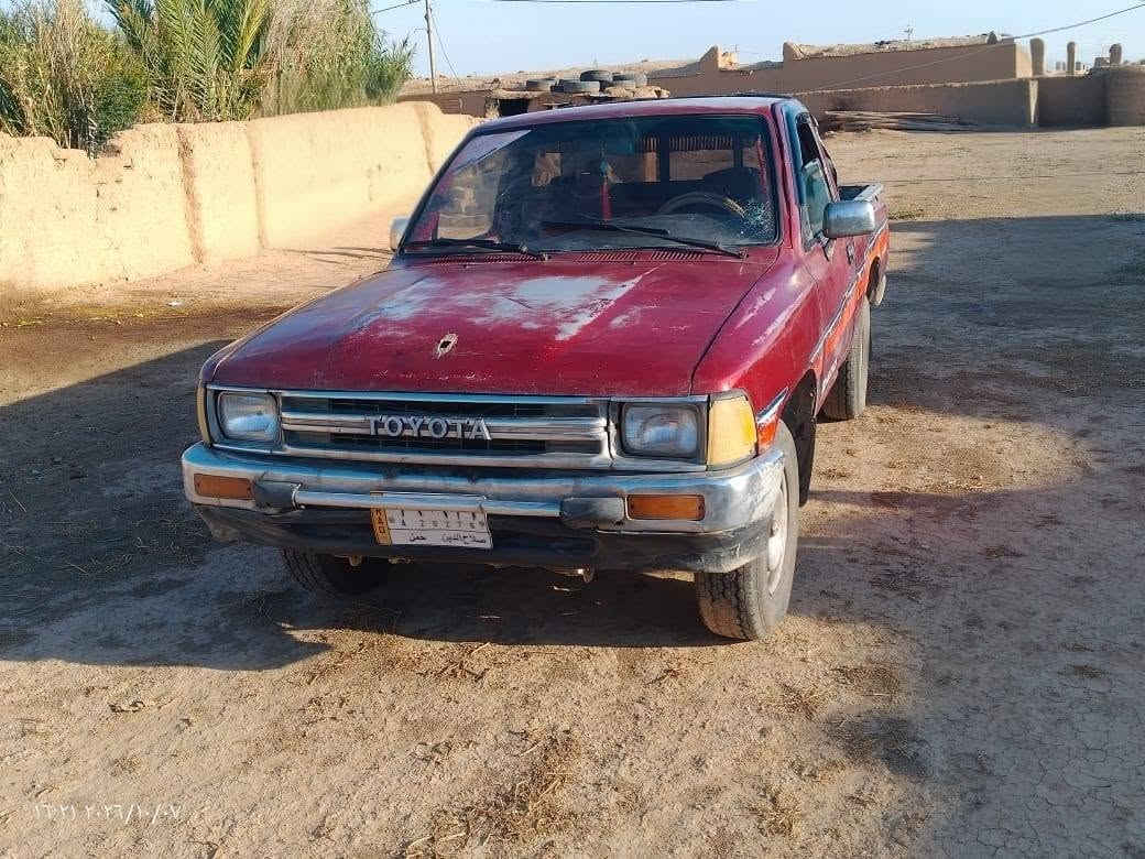 هايلوكس • موديل ٩٠ • للبيع