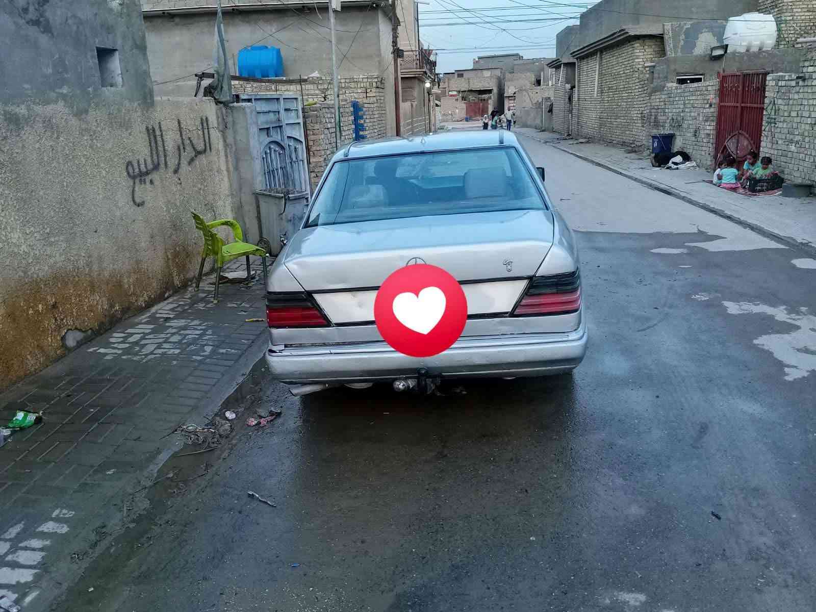 مرسيدس • ١٩٩٢ • رقم نجف