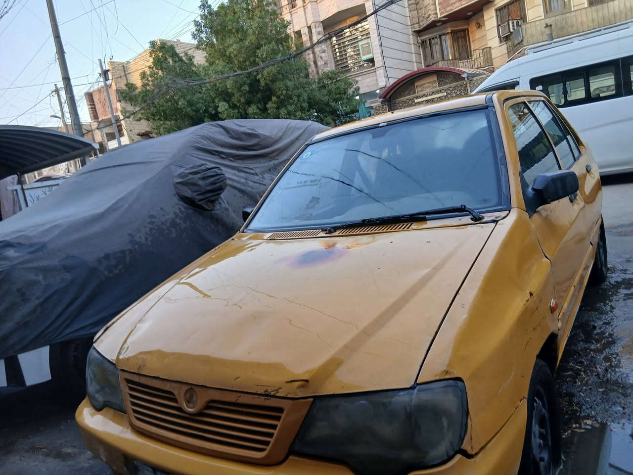 السلام عليكم سياره سايبه للبيع السعر ١٧ ورقه مكاني بغداد الحريه للوتواصل 
*********** الرقك بي واتساب
*ملاحضه السياره مكينته كايمه
