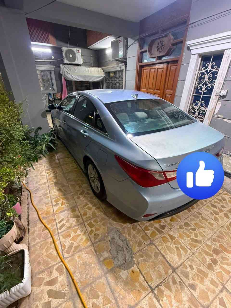 سوناتا 2014
ورد أمريكي 
السياره شغاله
الرقم باسمنه اكفل الاوليات 
السعر 65 وبيهه مجال لشراي  شباب الشراي ويعجبه السعر اخابر  فيس بوك ما ارد على اتصال فقط 
ابيع كوم حديد للاستفسار الاتصال ***********
