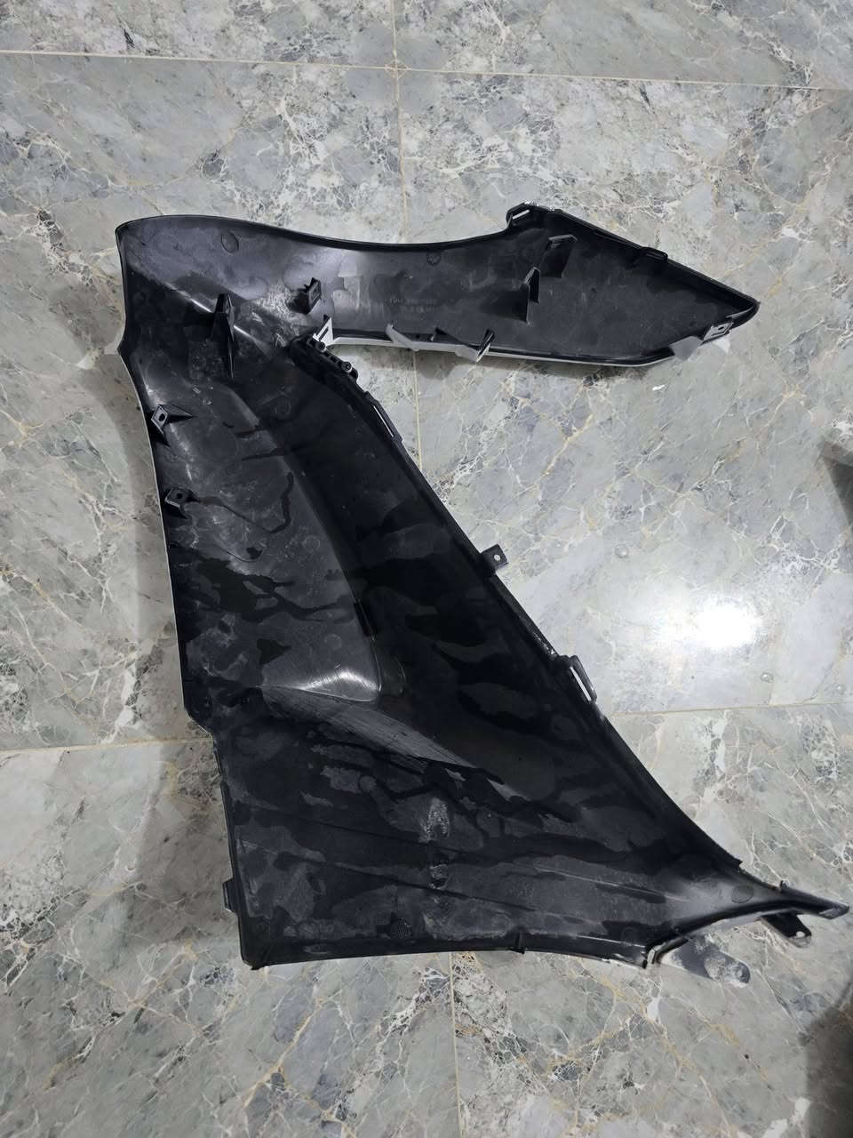 كفرات بي سي اكس جيل اول تجاريات قطع صفحه ليمنه كامله بجم تريشه وظهر  صفحه ليسره بس ظهر لوره ولسبايدر سعر لقطعه ٢٠الف  ٥ قطع واذا شلعه بيهن مجال نضيفات عنواني نهروان تواصل ***********
