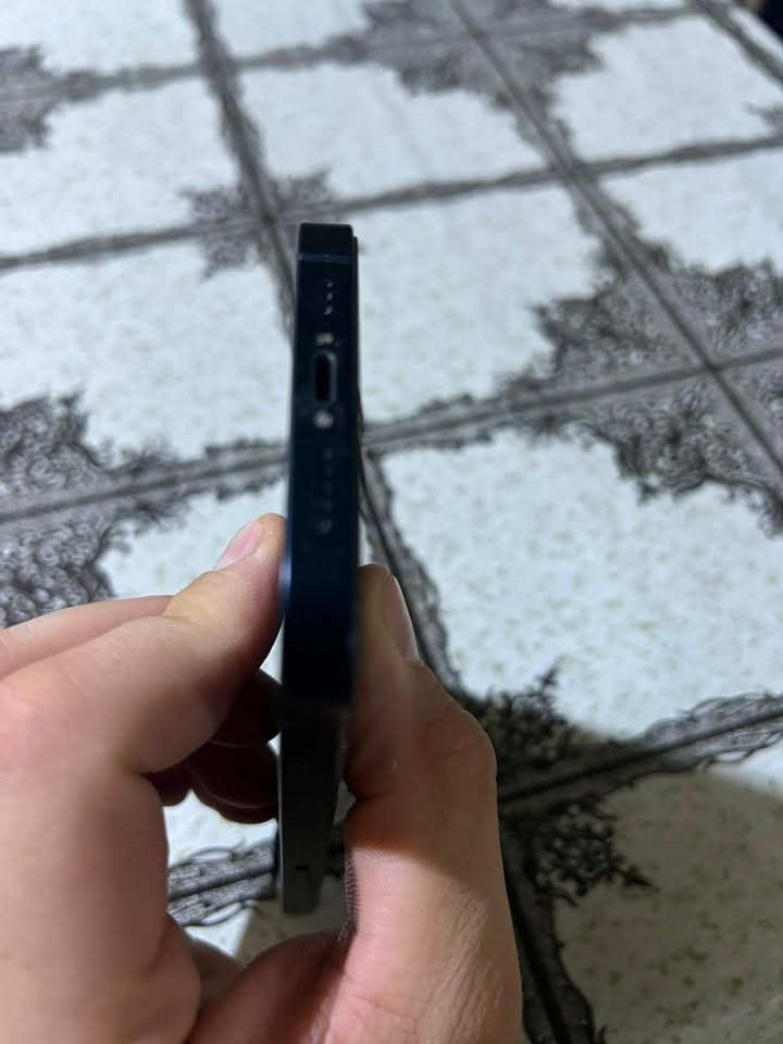 للبيع iPhone 13 (كامرتين)
* ذاكرة 128GB
* الجهاز نظيف جدًا وحالته ممتازة.
* شغال 100% بدون أي أعطال.
* البطارية ممتازة.87
* جاهز للفحص بأي مكان.
***********
