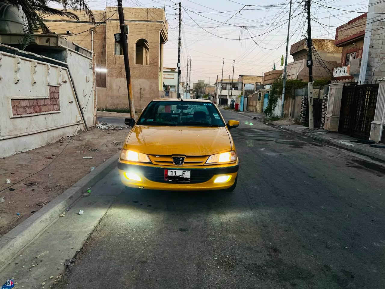 السلام عليكم بيجو بارص موديل 2015
جاهزه لشغل مصفره هئيه وغرامات تأخذ سنويه مصفره  رقم إنكليزي تسقط سنويه 2030 هزه بعدهي مساقطه سياره ما بيهة اي نقص تدفئه وتبريد ثلج سياره خير من الله السعر ٤٠ ورقه وبيهة مجال بسيط مكاني بغداد الحسينيه/ الراشديه / الرقم ***********
