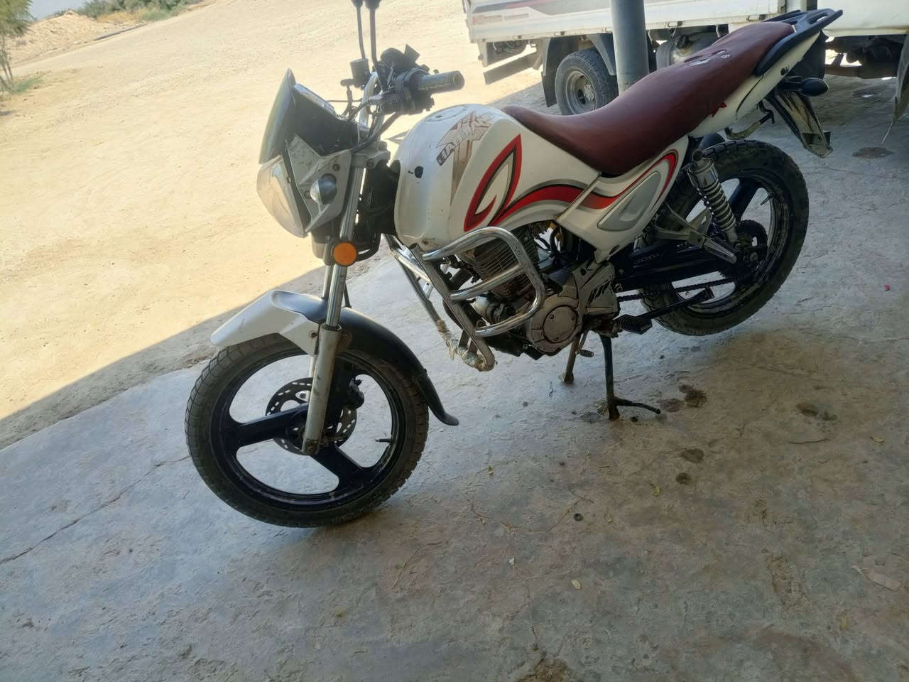 سلام عليكم  موطور سنكي ساو محرك 150  موديل 16 سعر 600 بيه مجال باقي تفاصيل تصل ***********
