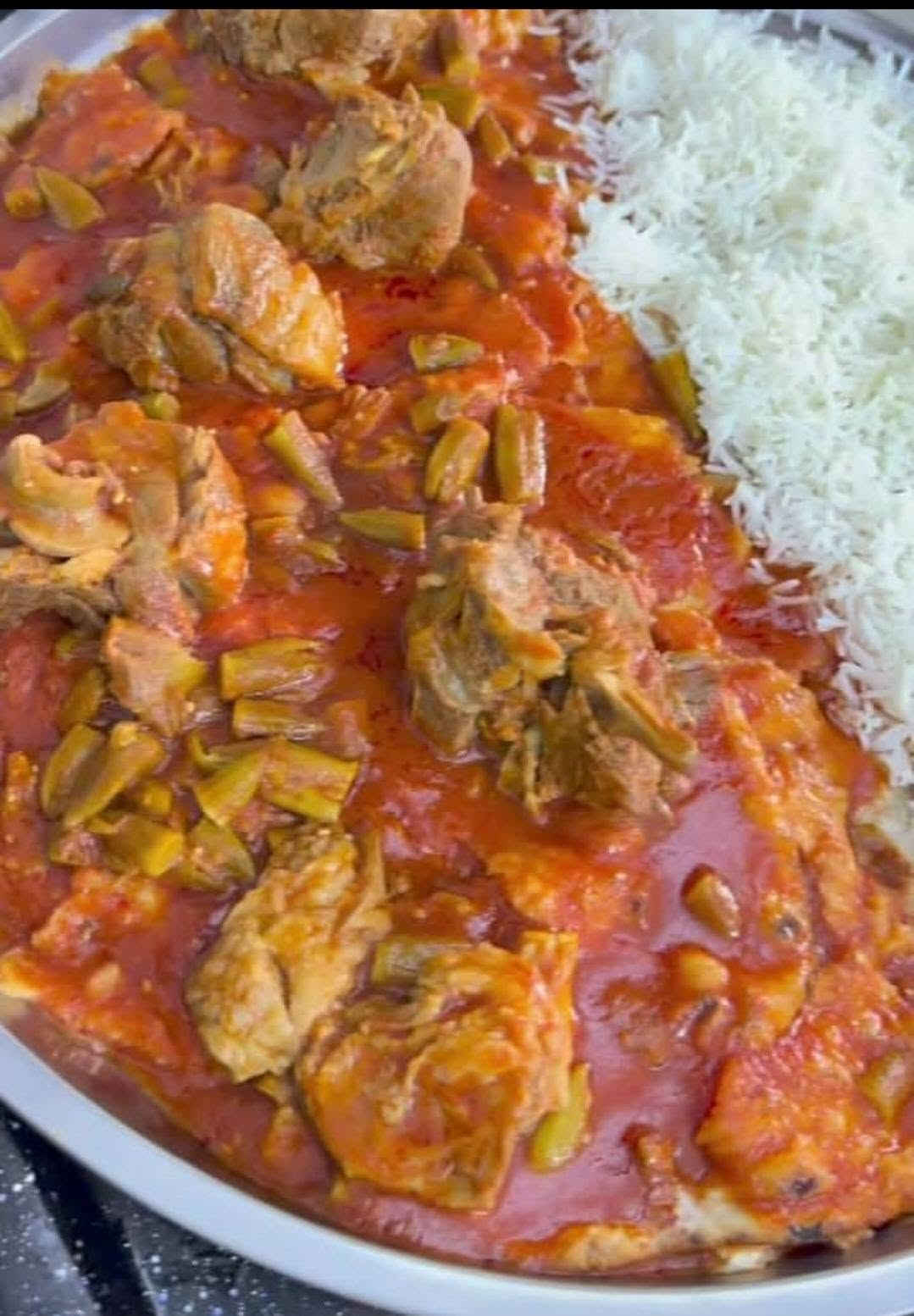 يجهز مطبخنا الأكلات حسب الطلب ويتوفر خدمه توصيل والحجز ع هذا الرقم ***********
