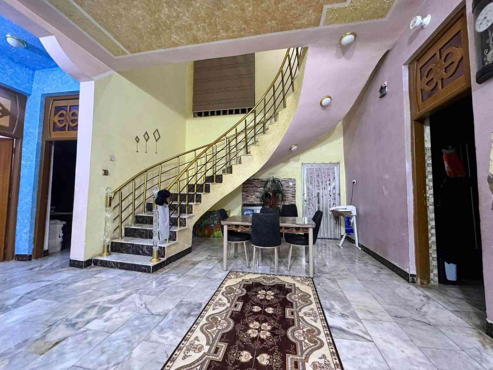 🏡 دار للبيع في حي الباقر

📐 المساحة: 250 م
🏠 الدار طابقين
💰 مطلوب: إسكان

🔹 الطابق الأول:
• غرفتين
• صالة
• استقبال
• منور
• حمام
• حديقة
• مطبخ

🔹 الطابق الثاني:
• غرفتين
• صالة
• حمام

📍 الموقع: حي الباقر، خلف الصيدلية

📞 للاستفسار:
***********

📩 أو مراسلة الصفحة
