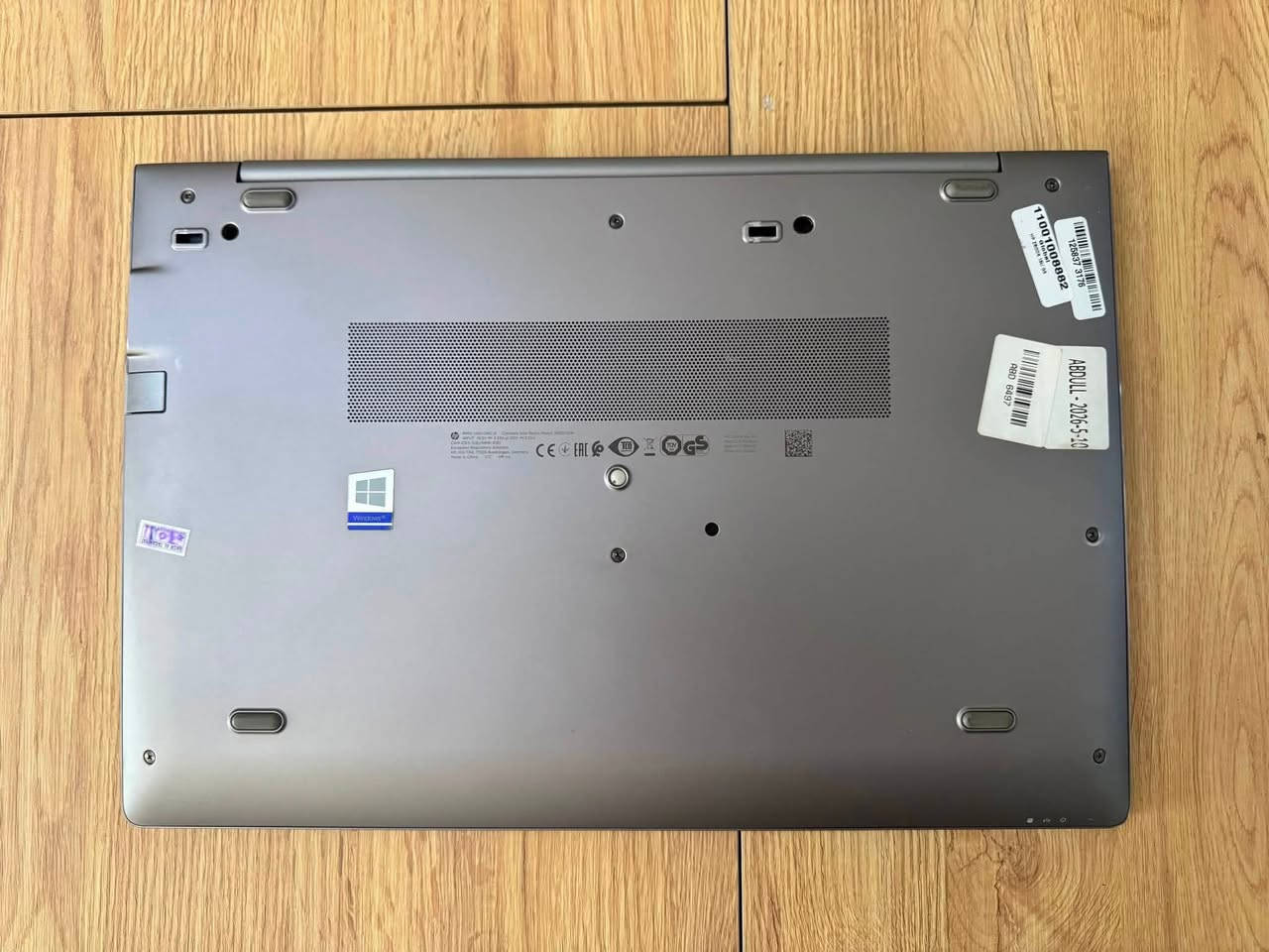 السلام عليكم
لابتوب HP ZBOOK 15u G5 سوبر سلم ورك ستيشن برامج هندسية قوية وتصاميم والعاب يعني كلشي تشغل
مواصفات
Core i7 8565u كور اي سفن الجيل الثامن
الرام 8 كيكا ddr4 وقابل للتطوير
الهارد Ssd Nvme256كيكا  سريع جدا 
كارت الشاشة خارجي AMD 
RADION PRO WX3100(2كيكا)
كارت الشاشة الداخلي INTEL UHD Graphics 620 (4كيكا) 
مجموع كرت الشاشة 6كيكا 
حجم الشاشة 15.6 
ويندوز اصلي مدى الحياة 
كيبورد ضوئي عربي انكليزي 
لابتوب نضيفه كلش وتشغل كل البرامج القوية الهندسية والتصميم والالعاب 
ملحقاتها شاحنتها الاصلية 130wوحقيبة
مكاني بغداد المنصور
السعر 500 الف ***********

