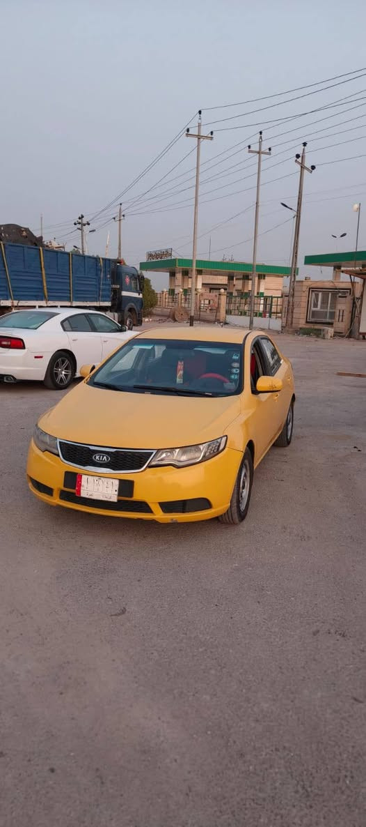 سلام عليكم
سيراتو 2012 خليجي
ضربته جاملغ الامامي
مكينه1600 وكير كفاله حداديه بالكرتون
راديتر جديدة بلكات مجاول عبوه فيت بم كله جديد تخم تاير كهرباياته كله شغاله  سياره جاهزه دوشمه جديده راعيه بسماوه
سعرهه 78 وبيه مجال ‏‪***********
