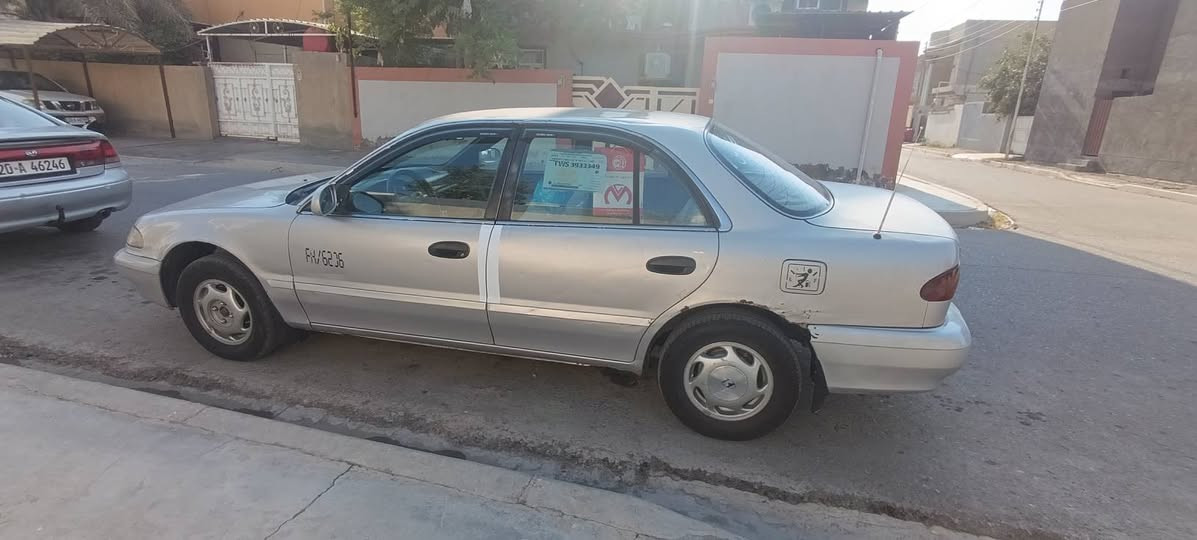 السلام عليكم سوناتة موديل 95 سنوية وهزة لل27 بيع فقط السيارة بلادية وناعمة وجاهزة تخم تاير وباتري جديد تبريد شغال الكمبريسر بي صوت قوي والمحرك بي صرف وگير عادي والسيارة باسمي والشراي بي خير ويدلل رقم بغداد اخوان السيارة احلى من الصور *********** العنوان ديالى المقدادية  والسعر 45 وبي مجال تحياتي
