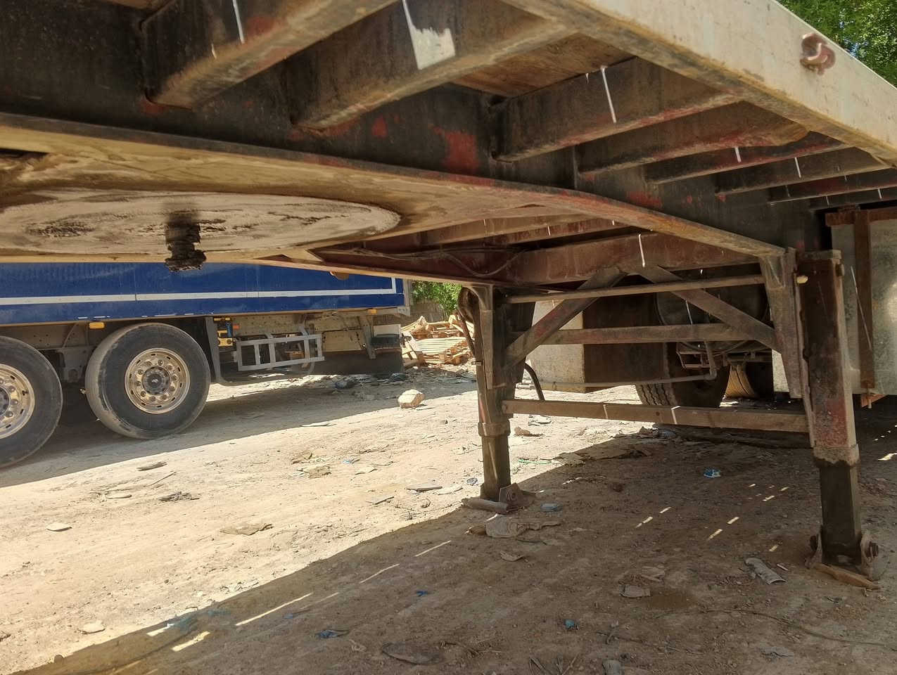السلام عليكم عربانه للبيع السعر 40 مكان بغداد مدينة الصدر رقم الهاتف ***********
