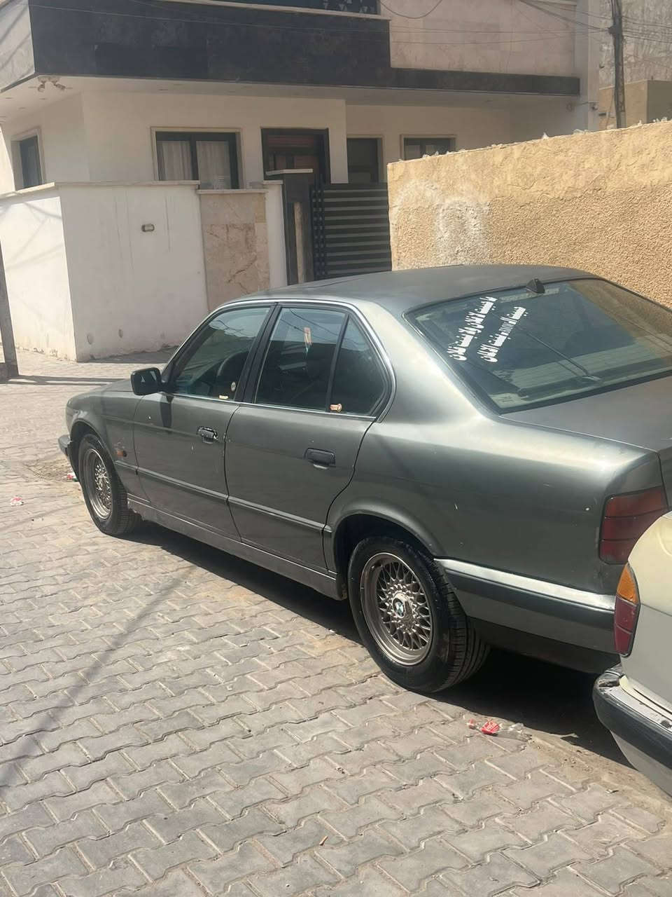 سلام عليكم بي ام حجم 530 كير عادي جام كهربائي فتحه طكتين كهربايات شغاله السيارة بيهة كص بلقمارة السعر ٢٨وبيهة مجال قليل مديل 91 رقم نينوى مشروع وطني سنوية ل٢٠٢٨ شرط التحويل يعني اليشتري لازم ثاني يوم يحول مكان السيارة بغداد الجديدة الشراي يتصل بي واتساب ***********

نص مكتوب في الصور:
- 23299691