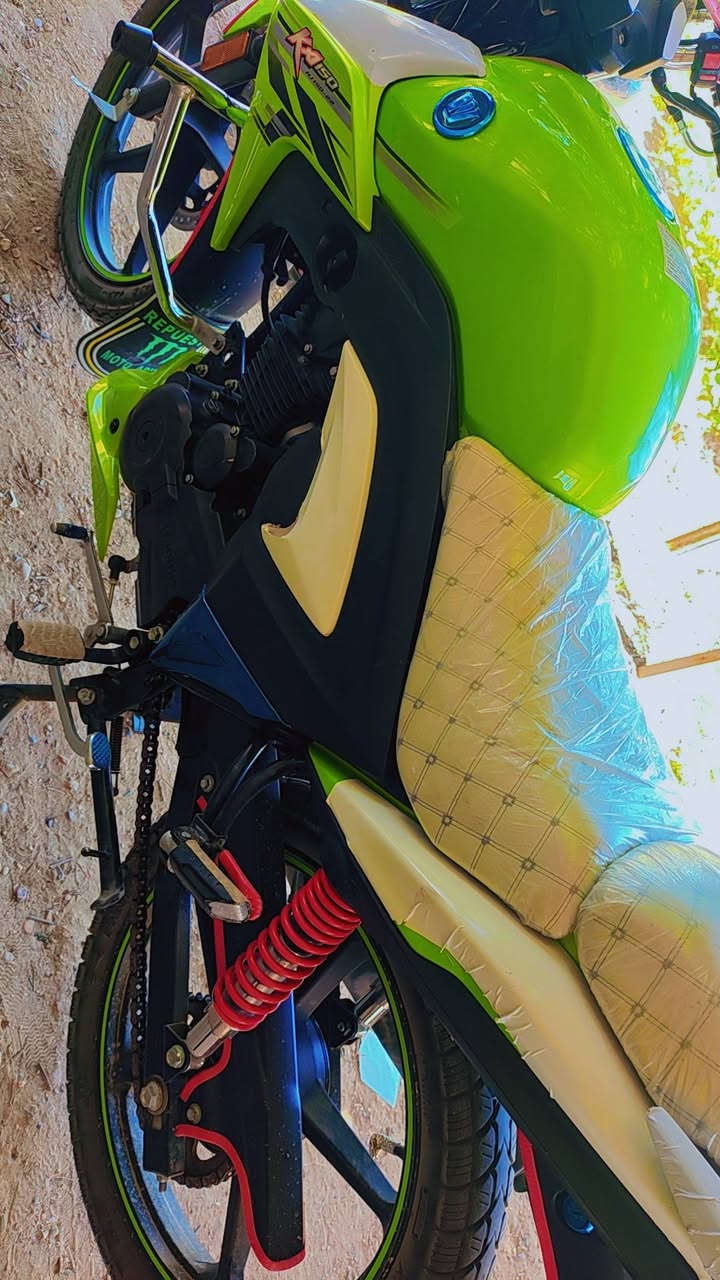 السلام عليكم هوجي للبيع موديل 23 كلش نضيف مسجل وكامل لوحات انكليزي ‏للأستفسار واتس ‪***********‬‏
