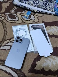 آيفون 15 برو ماكس • ٢٥٦ • بطارية ٩٠