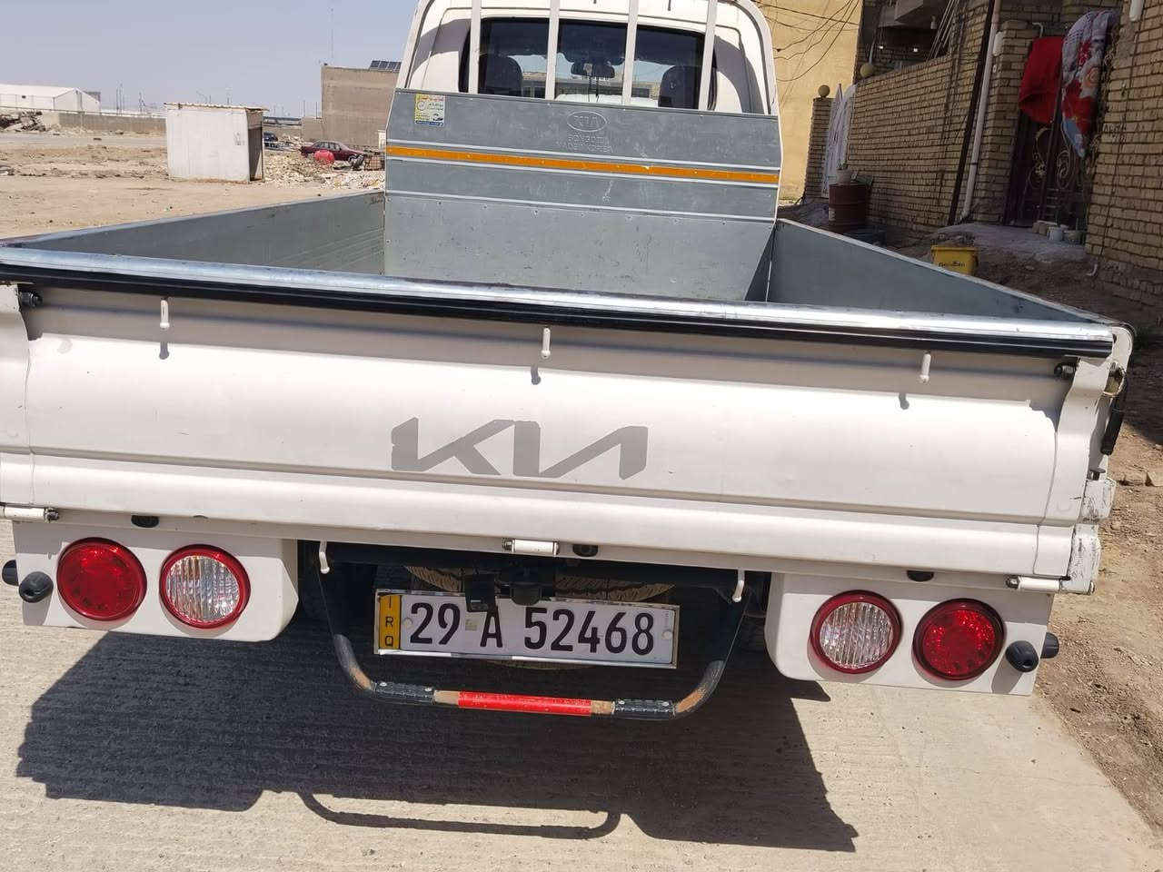 سلام عليكم كيه مديل ٢٢ مكفوله جديده جديده ماشيه 84 رقم واسط مكانه واسط سعر  135 ***********
