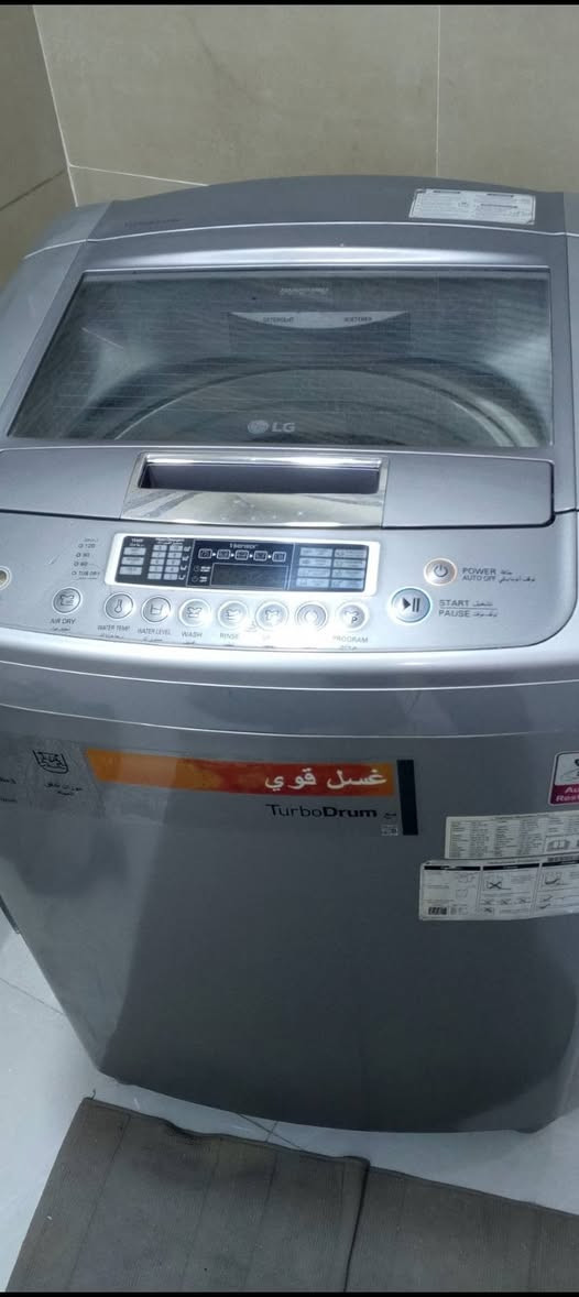 مرحبا كاونتر مواصفات اكوارتز مرمر ايطالي اخو الجديد نظام هيدروليك مع طباخ وفرن سعره ب مليونين ٢٠٠شرااي خاص ***********
