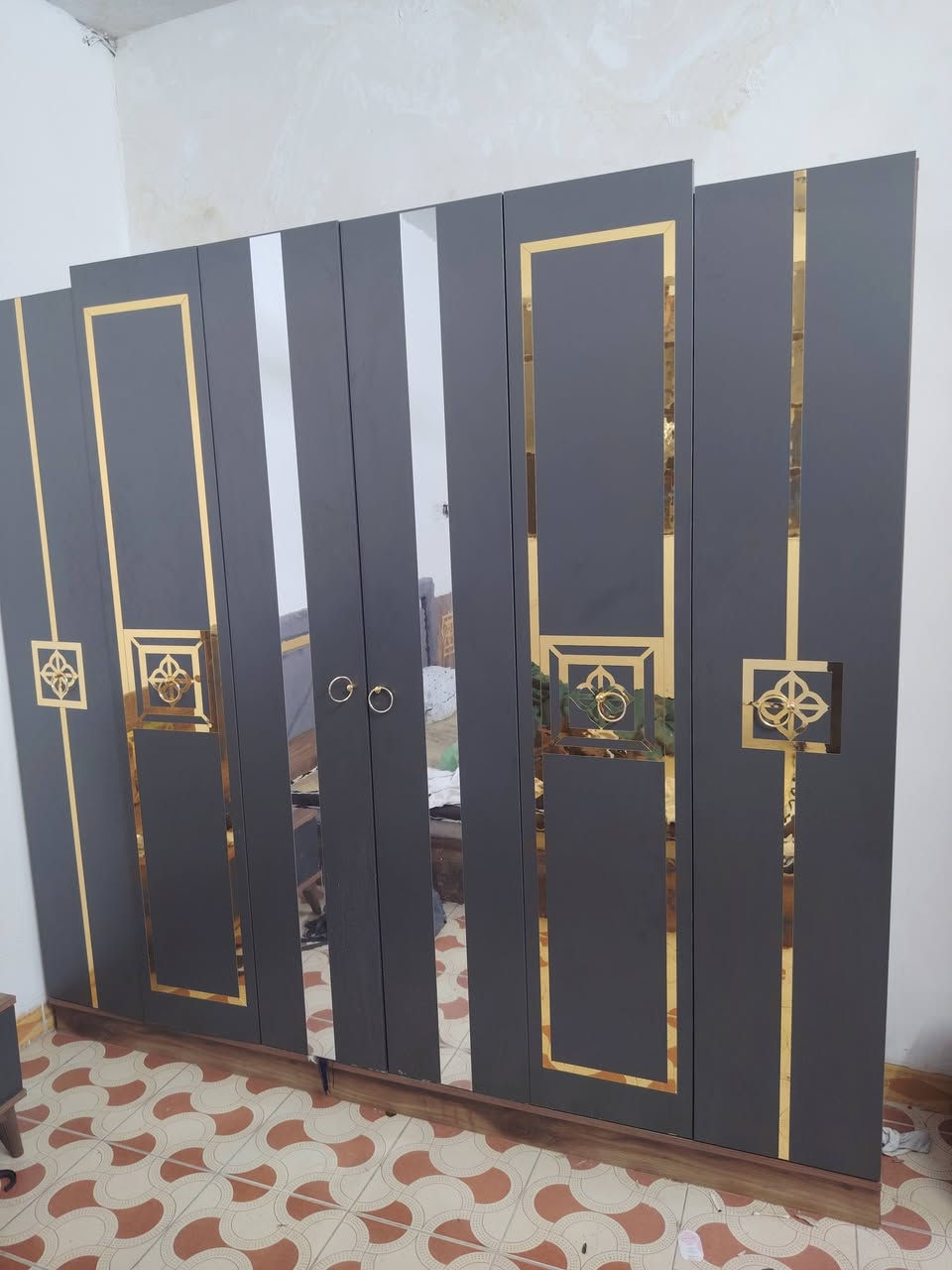 غرفه نوم جديده ستخدام شهر واحد جديده جديده العنوان بغداد الحريه تجي تفتح وتاخذ
متواجد خاص ورقم ***********
