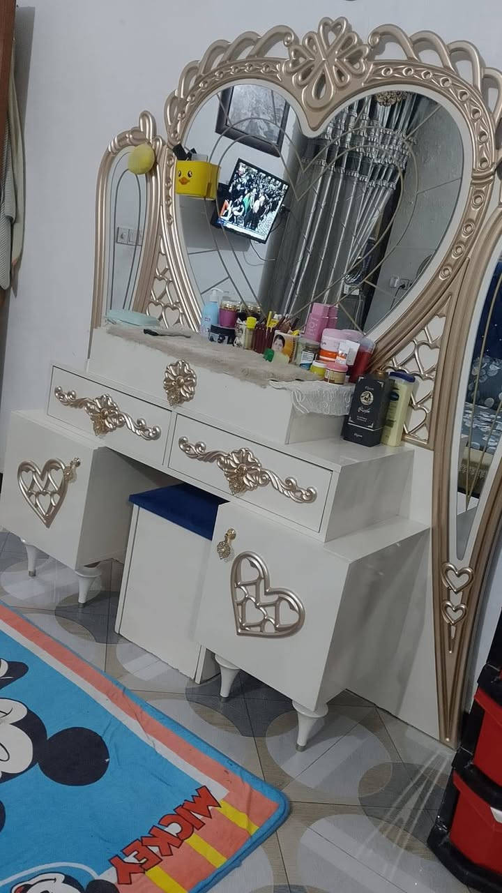 غرفه تركيه سبع قطع نظيفه مكان ديوانيه ***********
