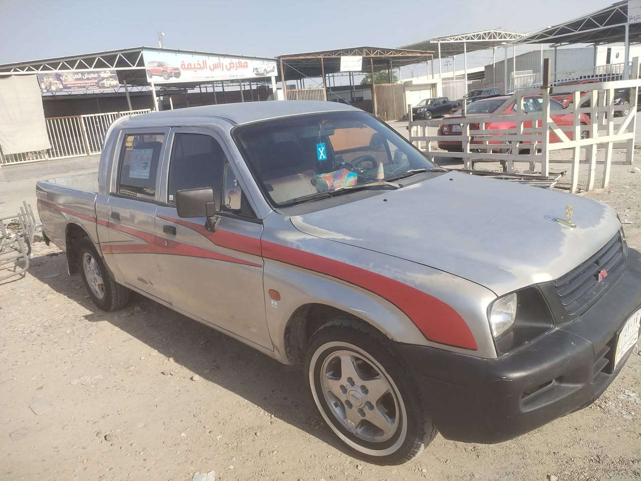 مسبوشي ١٩٩٩ بلادي شرط كير ومحرك وصبغ بلادي لاخياس ولا طخة كهربائيات شغالة تدفئة وتبريد رقم ألماني السعر ب٦٠ وبيها مجال
***********
