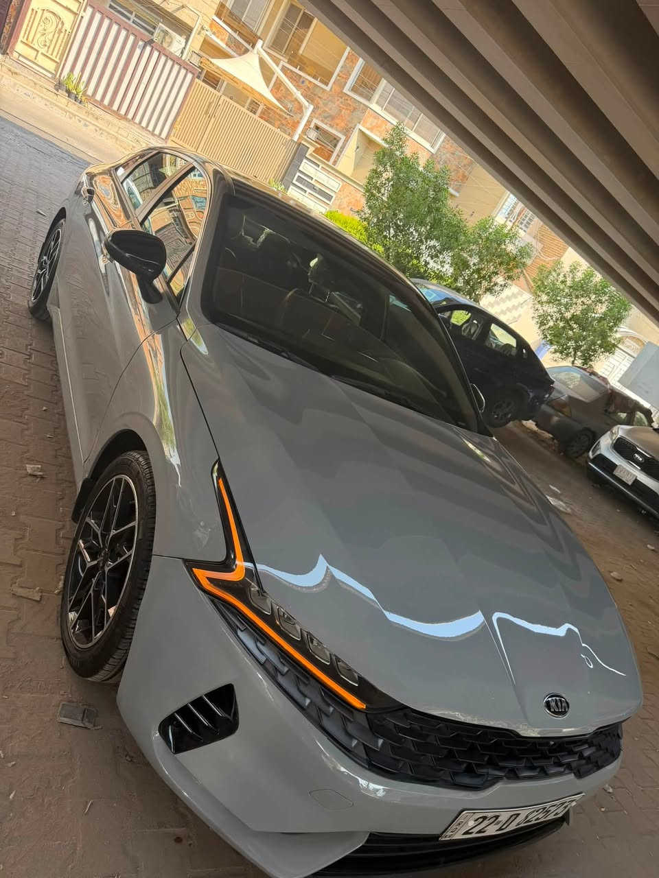 كي فايف 2021 gt line اسمنتي  فول عدى الفتحه 1600 تيربو مواصفات تحكمات ستيرن تحديد مسار 4 انظمه قياده تخم تاير جديد كير محرك مكفولات بيها سونار جديد حادثها الباب والجاملغ الايسر مبدلات وكاله واكو اماكن بارد مذكوره كلها بالسونار والجاملغ الخلفي مكان صغير كلش بي صبغ
 السعر ‏139  شي بسيط للشراي المكان السيدية وهذا رقمي
*********** سيارة ماشي81
