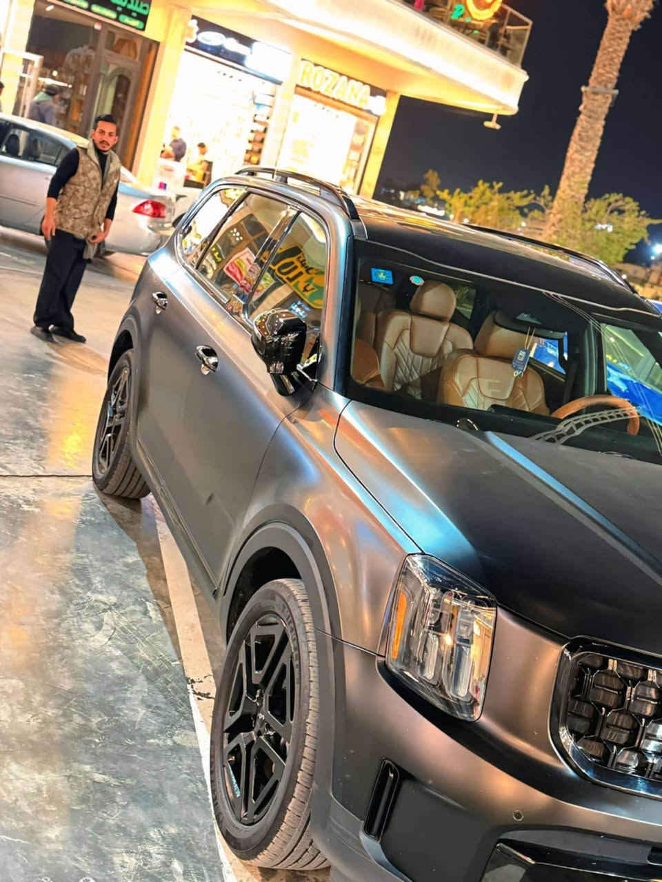 ‎كيا تيلورايد برستيج / اكس لاين (2024)🤍🔥
الفئة: PRESTIGE X-LINE

🚘 فول مواصفات 1/1 (أعلى فئة)

👈بدون حادث تقرير مياه فيضان بدون اي خلل

🤏حادث لايوجد كفاله 

🏁عداد المسافه 52 الف كيلو متر 

✨ فتحتين سقف 

🪞 مرايا شفط🔁 مرايا إشارات

🔥❄️ كشنات أمامية تدفئة وتبر

👑 كشنات منفصلة VIP

🚀 تشغيل عن بعد

📡 رادار أمامي

📡 رادار جانبي

💡 لايتات LED زنون

🌤️ لايتات نهارية LED

📟 حساسات أمامية وخلفية

🎛️ هزاز ستيرن

💆‍♂️ مساج كشن السايق

🌈 إضاءة داخلية ليزرية

🎥 كاميرات 360 درجة

👁️‍🗨️ نظام النقطة العمياء

🛣️ تحذير مغادرة المسار

🧠 مثبت سرعة متكيف

🛑 مانع تصادم

🧳 باب خلفي كهرباء

💺 ميموري كشنات

🔊 نظام صوتي فاخر

⭐ (باقي المواصفات لو اضل اكتب ميخلصن 

📄 الرقم: بغداد دولي الجديد بسمي حره

مكان تواجد السيارة: ذي قار 

رقم الهاتف / ‭٠***********

السعر310 ورقه
