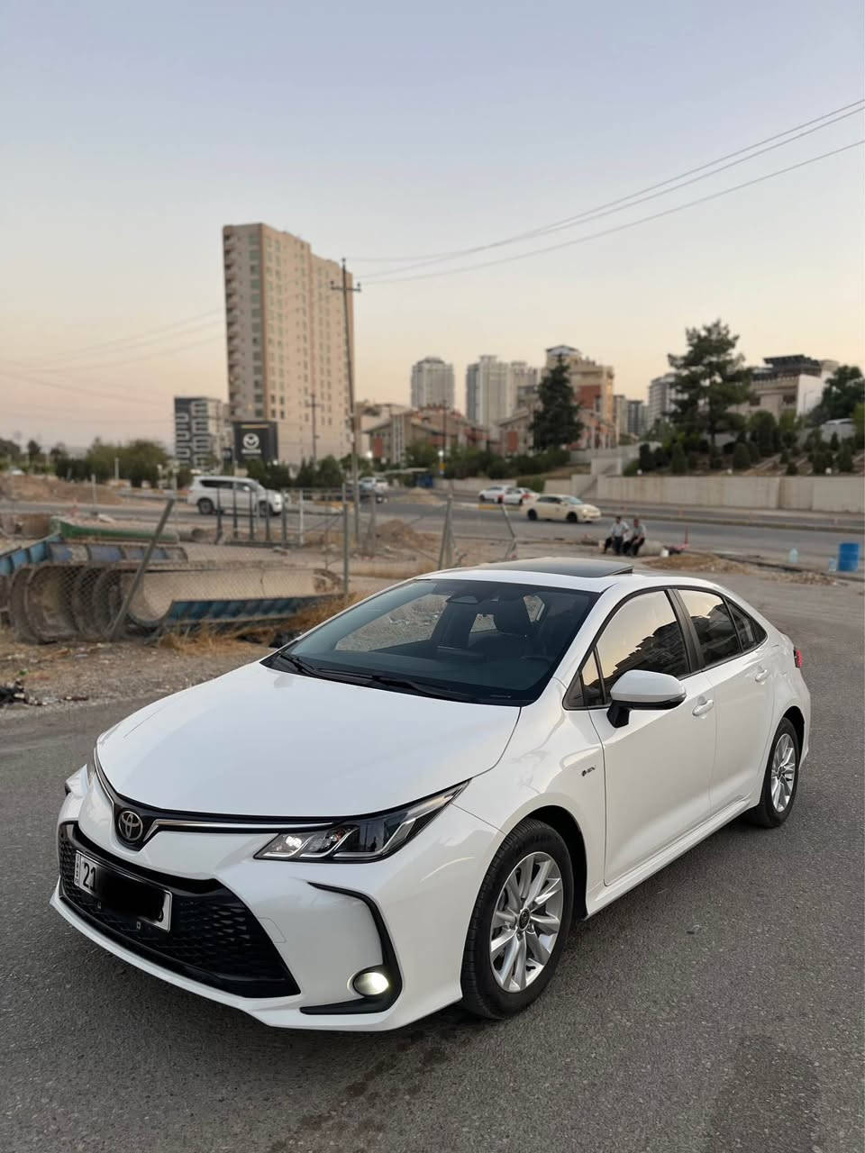 Corolla hev 2025  شکڵ خلیجی هایبرێد فول مواسەفات صینی تەنها ١٢٠٠٠ کم ڕۆشتوە سۆنەرم داناوە ساردو بۆیاخی نیە  شوێن سلێمانی هەموو گیانی بە شەرتە تکایە مشتەری جدی تەلەفۆن بکە کۆتا سعری ١٦٨ گەڵا 
*********** السليمانية, العراق
