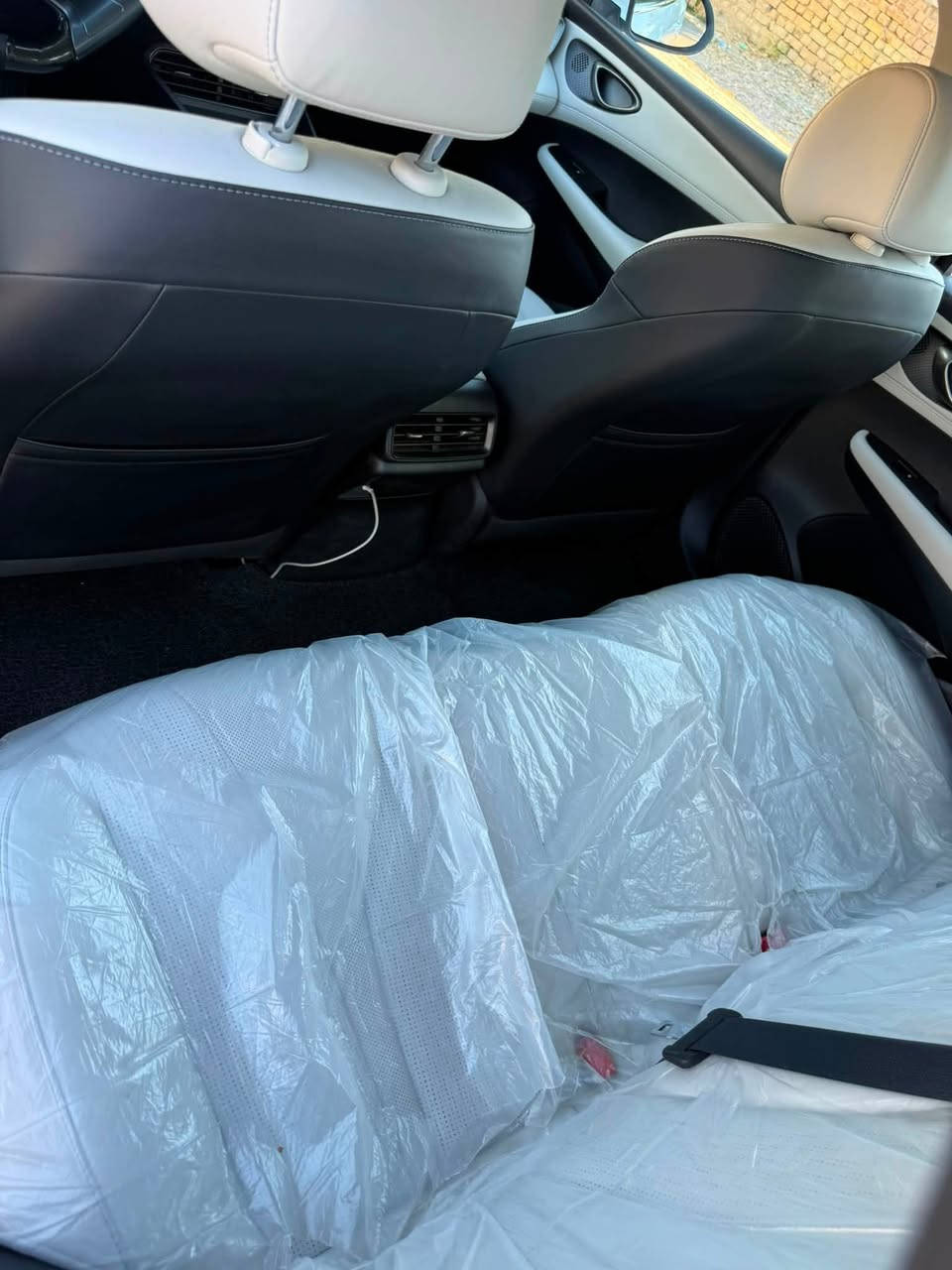 ♦️BYD Cell 5 Flagship 2️⃣0️⃣2️⃣5️⃣♦️
فول مواصفات

ماشيه 4 الف بعده بحاله الزيرو

🔴 فتحة سقف

🔴 مقعد السائق كهرباء

🔴 كاميرات محيطية 13 كامرة

🔴 بصمه وتشغيل عن بعد

🔴 شاشة ديجيتال متصله

🔴 حساسات أمامية وخلفية

🔴 لايت  وبك لايت LED

🔴 ويل كب

🔴 فتح الصندوق من الريموت

🔴 الانارة الداخلية زينون

🔴 المقاعد جلد

🔴 المودات والأوامر الصوتية

🔴 أوضاع القيادة  Drive Mode

🔴 فحص أنظمة السيارة

🔴 حساسات إطارات ‼️

🔴 قطعتين تبريد

🔴 ا ABS

🔴ا ISOFIX  ايزو فكس

🔴 نظام مانع الانزلاق

🔴 اشارة في المرايا الجانبية

🔴 مخرج منفذ الطاقة ⚡

🔴 ا  Bluetooth / USB

🔴 تطعيم الدواخل ألمنيوم

🔴 المري شفط

السياره بيه فقط بارد بحافه البنيد الايمن ع كد ثلاث اصابع كلش بسيط وممبين وشبر صبغ بل دعاميه بل لحيه من جوه موضح بل صوره

💳🪙السعر 23,300, عراقي

العنوان بغداد حي تونس

هاتف ***********
