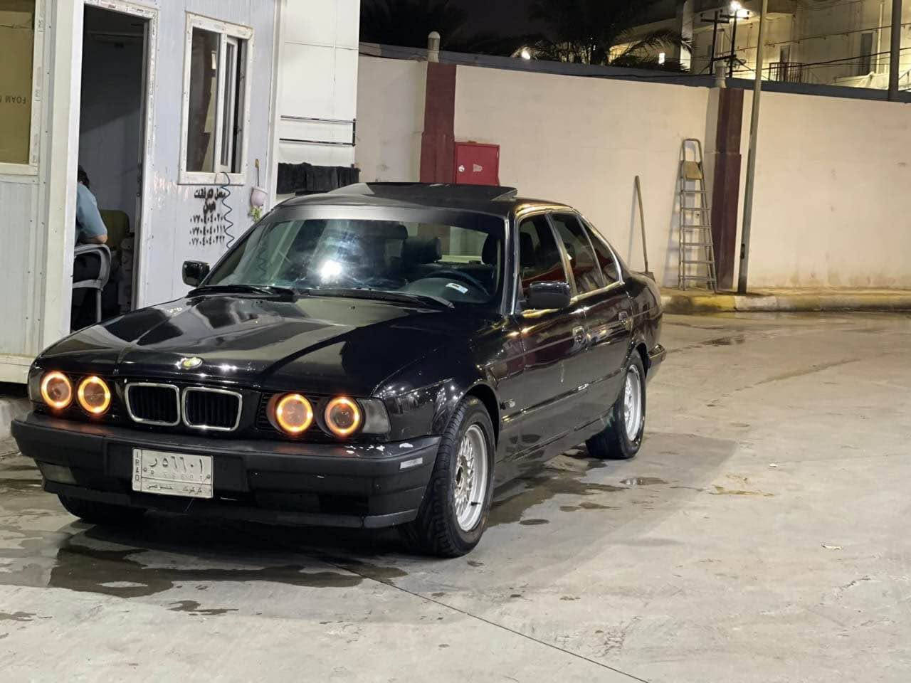 سلام بيئم موديل 98 فول دبل ايرباك جامامت كهرباء سلايت 
سياره بلشرط كهربائيات كله شغال بيها بطاقه بانزين مكينه 525 مسكر مكينه كير بدون عيب سستم سماعات وهسوالف كله بيها كشنات جلد شغال بس شوي تغليف تعبان مكاني كركوك سعره 55
رقمي *********** كركوك, العراق

