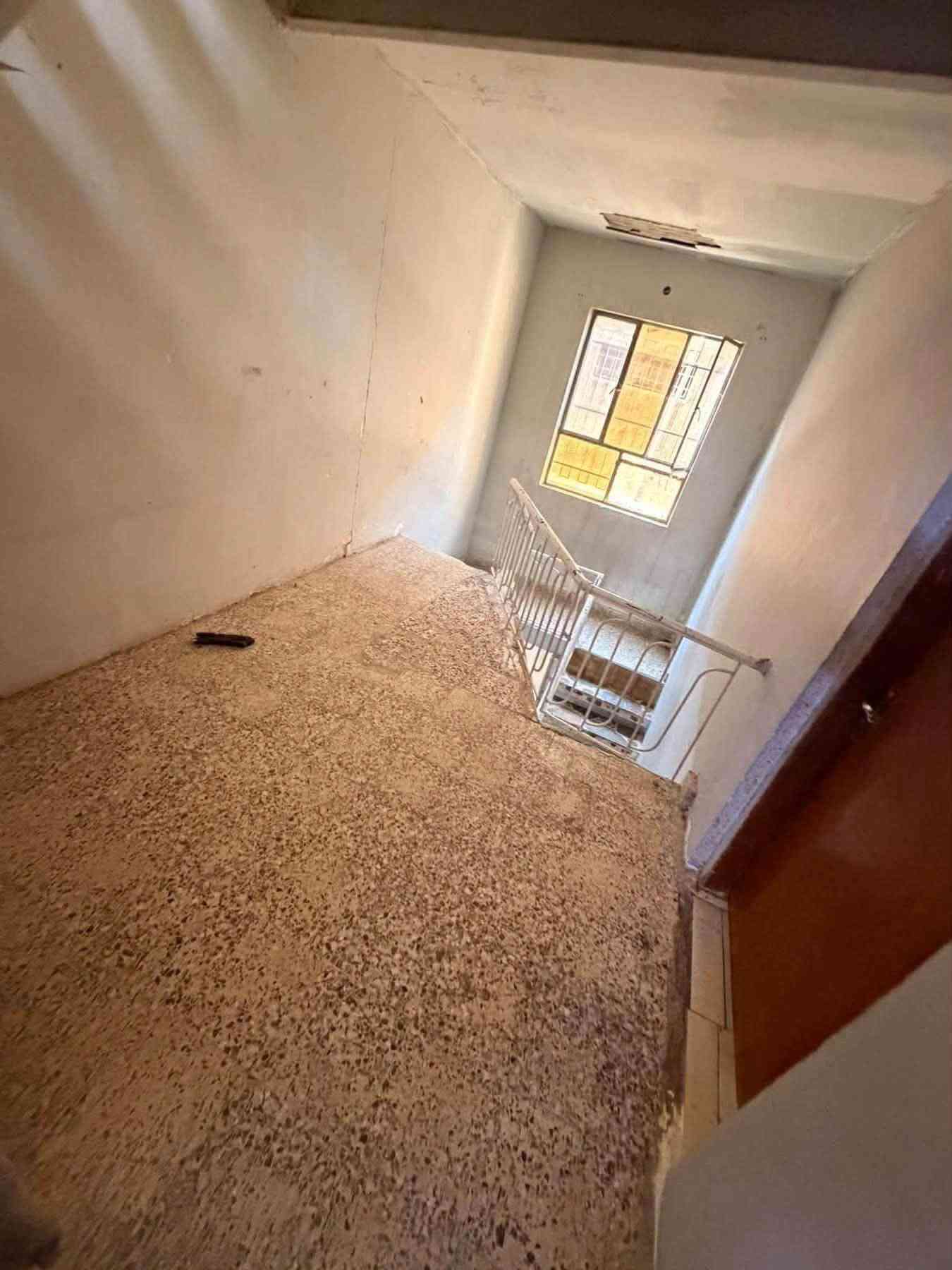🏠 دار للإيجار في السيدية
📐 المساحة: 200 متر
🛏️ غرف نوم عدد 3
🛋️ صالة
🍳 مطبخ
🚿 خدمات
🚗 كراج كبير

📞 للتواصل: ***********

🏛️مكتب مصعب للوساطة العقارية🏛️

السيدية _ شارع العلوة _ مجاور مطعم سماش
