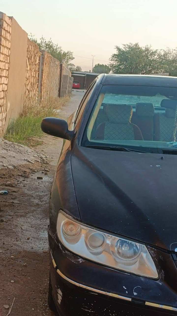 السلام عليكم للبيع فقط هيونداي ازيرا موديل2006وارد امريكي محرك3300v6 فول مواصفات بيهه طخه بالجاملغ عكس السايق بدون دواخل كير  مكينه  شواصي مكفوله كهربائيات السياره شغاله تبريد ثلج بيه ادامه كاملة مكان السياره نجف ابو صخير معروضه ب 75 ورقة او بيه مجال رقم بغداد دولي بسمي للاستفسار على الرقم*********** غير متواجد على الفيس مكلف بالنشر@
