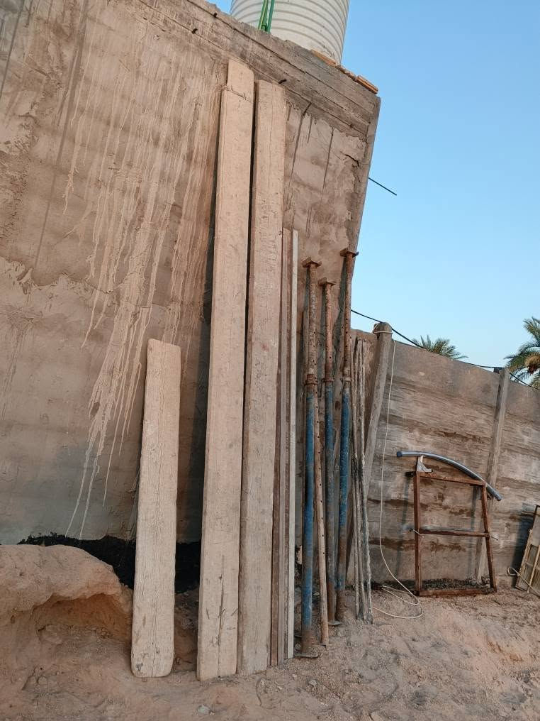 غراض للبيع كلمن وسعره 
مكاني كوفة قرب جسر الامام علي(علوة الفحل)
*********** النجف, العراق
