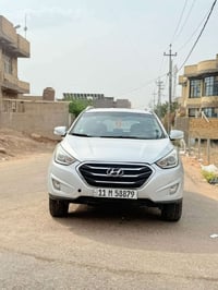 توسان • ٢٠١٣ • مكينة ٢٤٠٠
