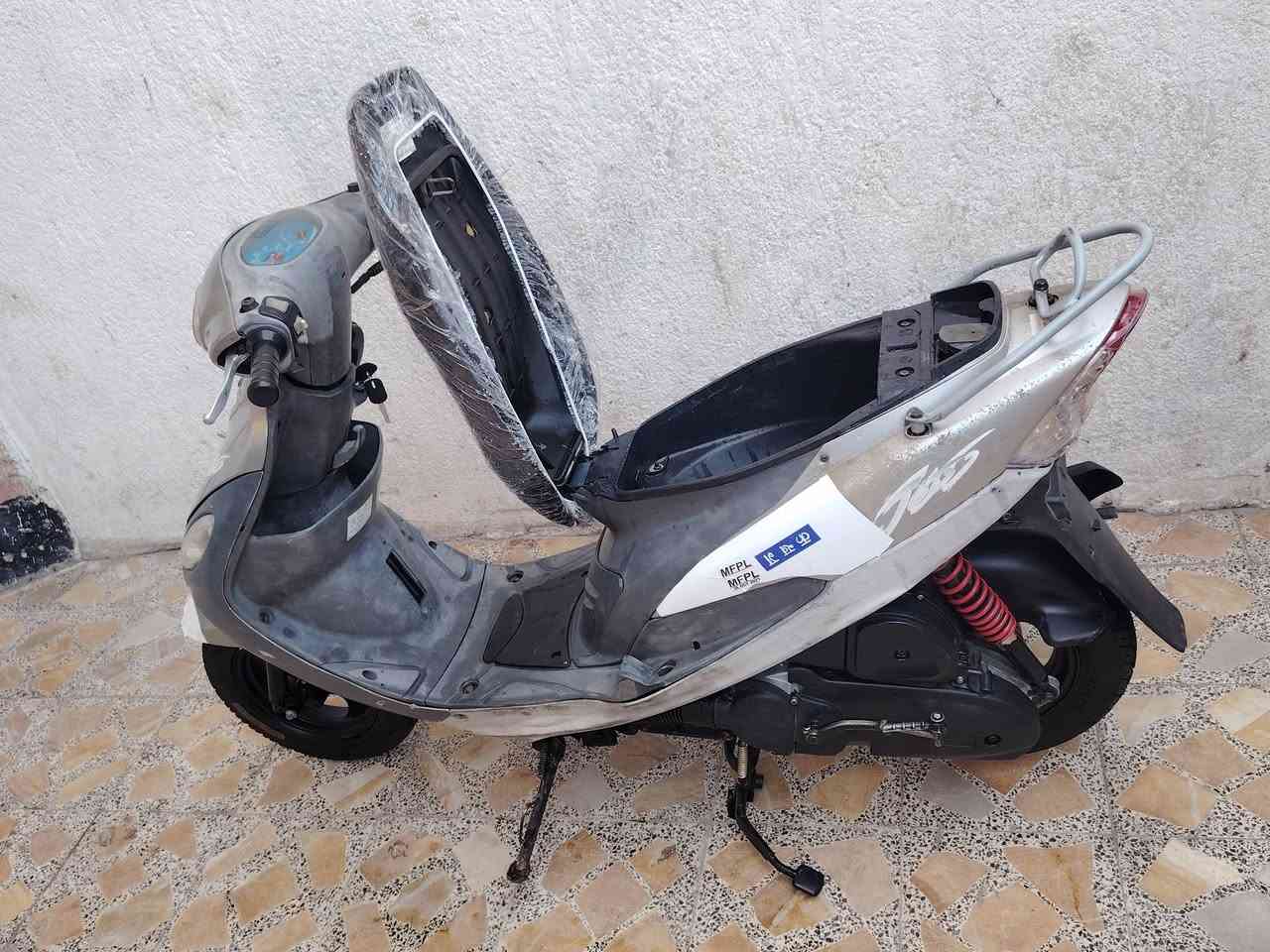ماكس منغولي لبيع وراق ابسمي مكينه مفتوحه مبدل ابس ولفات دراجه مال وكيل هس طالعه كله ختم واحد شغاله سلف وهندر شلعه ومشى مكينه حلوه سعره اب 650 وأبيه مجال *********** مراسله واتساب
