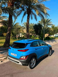 للبيع كونه 2022 بانزين فقط محرك ٢٠٠٠ بيه صبغ بنيد فقط ماشيه ١٠٠ميل الس...