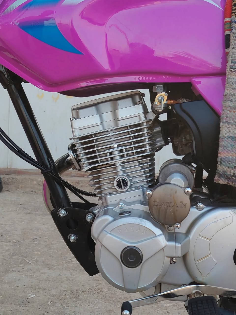 السلام عليكم دايون بنفسجي موديل 2023 طالعه ب 2025 اوراق اصولي الدراجه كفالهه عاممممهه من كلشي مملعوب بيها ابد مكانها بالحلة سعرها ١٦٠٠ وبيها مجال شوف صورها والله انضف من الصور للاستفسار اكثر ***********
