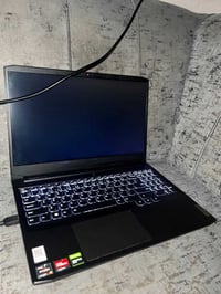 لاتوب نوع Lenovo شركةة حلوه ومعروفه  جديد اي خلل مابي ايد وحده ونضيف ك...