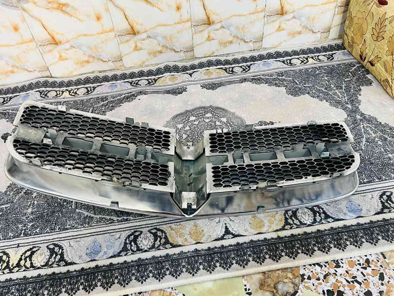 ٢٠١٠ • نضيف • بدون كسر