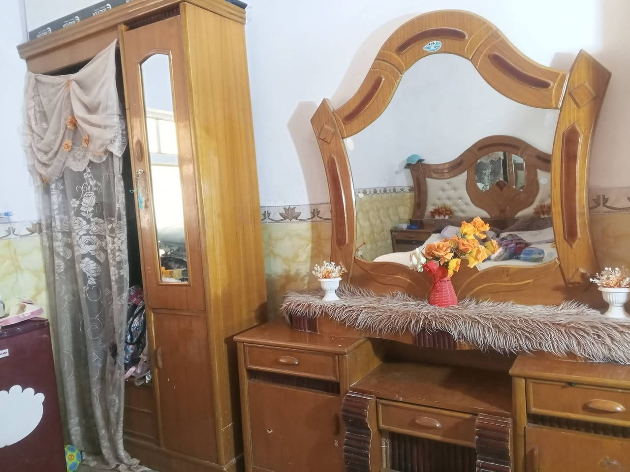 السلام عليكم ورحمه الله وبركاته
متوفره غرفه نوم اخشاب كامله اليحب يشتريهه يتصل ع هذا الرقم‏‪‏‪***********‬‏
