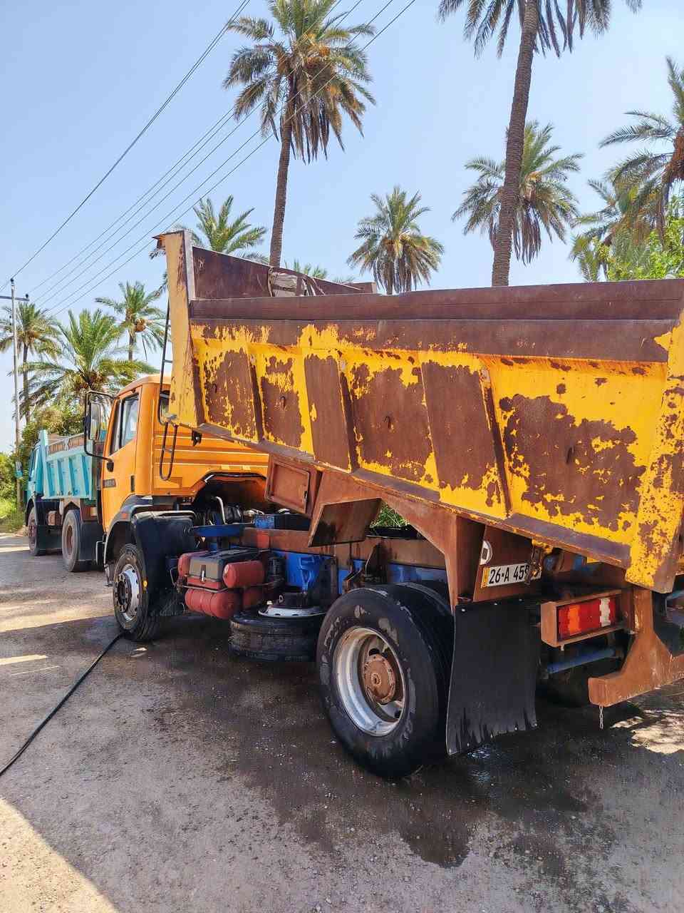 السلام عليكم البي كرواتي للبيع موديل 95 مكينة 8 محسن كير 6 عادي فرنسية بلادي قلاب شاصي عدل ومضروب باج السعر (240) وبيها مجال مكاني بغداد، ***********
