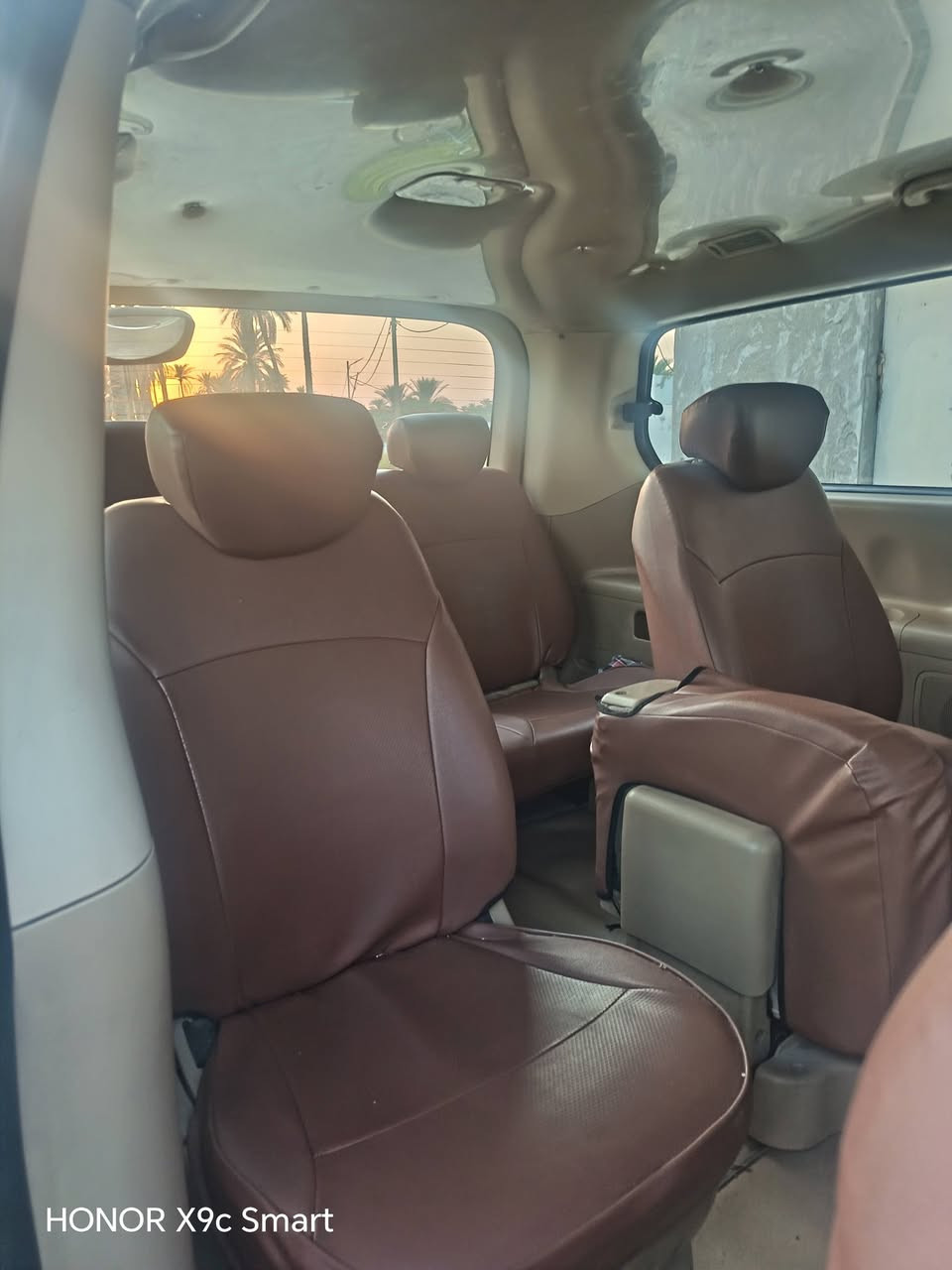 🚐🔥 للبيع ستاركس موديل 2020 فول مواصفات
✅ كفالة عامة

✅ مكينة بلاد سلندر

✅ رقم بغداد إنكليزي

✅ السنوية جديدة لغاية 2030 وباسمي

✅ السيارة استخدام جيد

⚠️ بيها تكحيل بسيط بالجنطة

السياره احله من الصور

💰 السعر: 260

⚠️ بيها مجال حك الجيه 

📍 مكان السيارة: كربلاء – طويريج

📞 للاستفسار والتفاصيل:
***********

نص مكتوب في الصور:
- HONOR X9c Smart