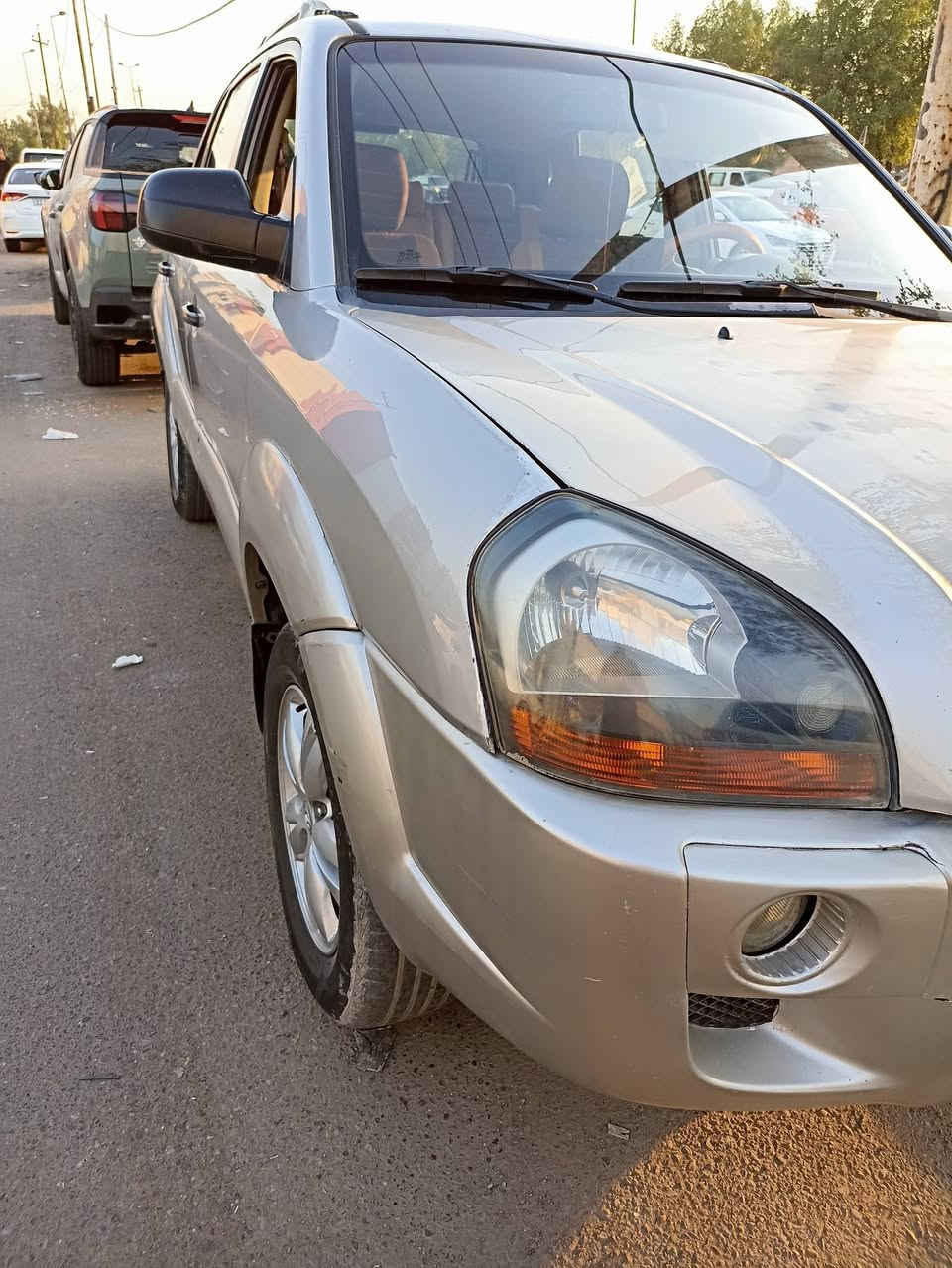 السلام عليكم 
توكسان 9 خليجي محرك 2000 دوش                بيع او مراوس بفورتي أو النترا 18
فقط البنيد مصبوغ والسونار مرفق
محرك كير تبريد صدر كفاله 
دوشمة كشنات تفصال أرضية جلد
رقم أربيل باسمي هزة جديدة تحويل أو وكالة 
العنوان بغداد البياع 
السعر 100 $ وبيها مجال قليل 
***********
***********
