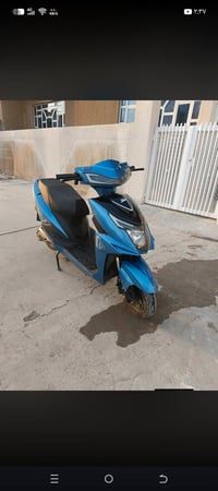شحن • ست بطاريات • ثلاث سرع