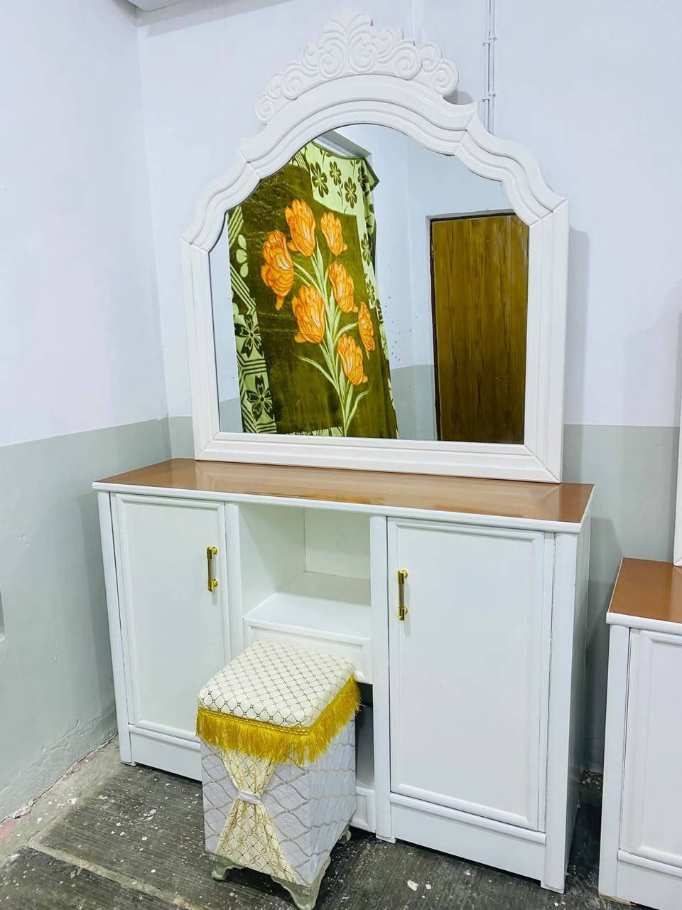 تصميم احدث الموديلات 
حسين سعيد للاثاث الحديث
🧿﷽ 🧿 #
#مبيعات البدير للأثاث 
العنوان  الديوانية قضاء البدير قرب مدرسه الصادق  الأهليه قرب السايدين ***********
*********** حسين سعيد 
متوفر خدمه توصيل داخل الديوانية اقضيه ونواحي
رابط قنا تليجرام  https://t.me/huuuusb
