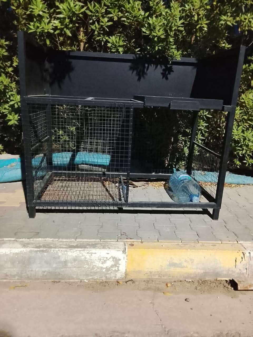 غراض لبيع شويه بركر ع فحم وقلايه فنكر أو فلال وميز وطباخ 3  عيون تسكام ***********  وكمن وسعره  تصل وتدلل  عنون الحكيم
