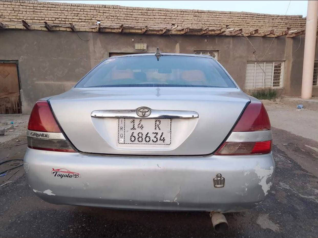 السلام عليكم تيوتا كراون 2002 السياره مجدده سنويتها تنتهي بل 2031 بيها نقوصات بسيطه مكان السياره البصره / الشافي سعر السياره 60 ورقه وبيها مجال للاستفسار الاتصال بي الرقم ***********

