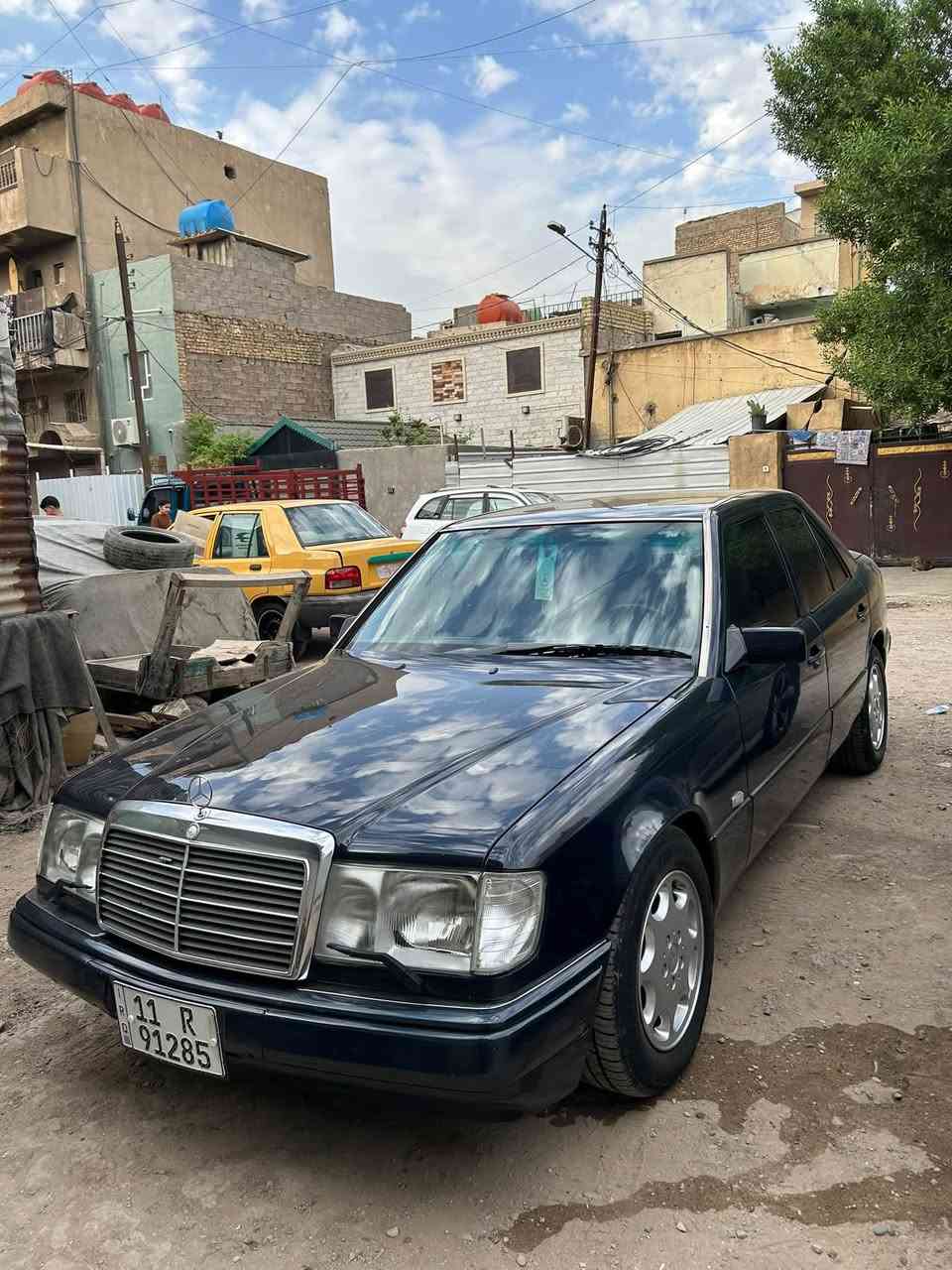 مرسيدس E260 • ١٩٩٠ • بدون ضربة