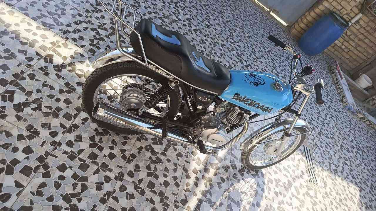 دراجه ٢٧
جديده شوفت عينك سكنر 

للبيع سعرها ٨٢٥ بيها مجال الشراي

***********
