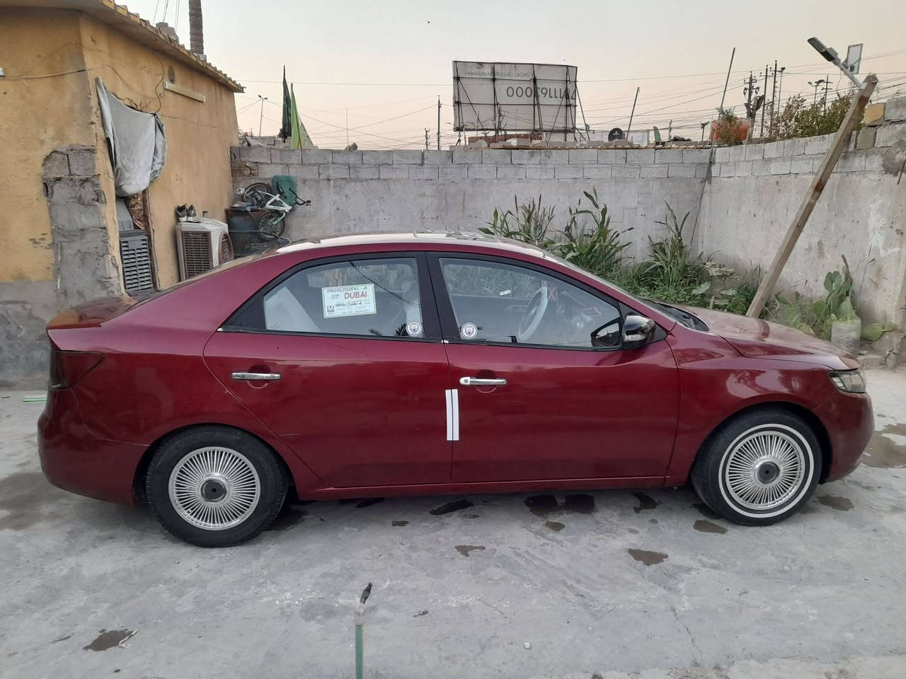 سلام عليكم  كيه سراتو مديل 10 خليجي محرك  1600وكير تخم تاير تبريد ثلج السياره  جاهزي  مصبوغه عام الجاليه السعر 85 *********** العنوان بغداد الزعفرانيه اذي اكو مراوس بتكسي
