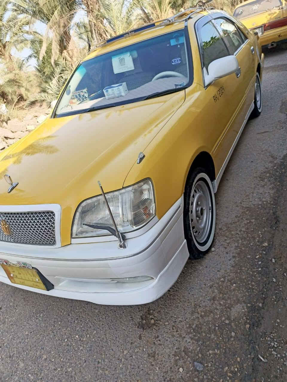 السلام عليكم البيع ملكه كصتين متومه رقم وسنويه اصليات
تخم تاير جديد
حداديه جديده
تبريد ثلج
مكينه وكير كفاله جدد
السياره نظيفه وجديده ومكفوله من كلشي
السياره مجنبزه لاخر حبايه حلوه
السعر ٣٣ ورقه  المكان الناصريه الشطره ***********
