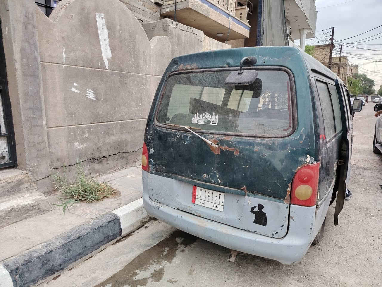 محرك وكير مستبدلين • بدون سنوية • ١٢ ورقة